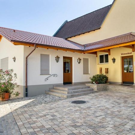 Gaestehaus Weingut Politschek 巴特腓特烈斯哈尔 外观 照片