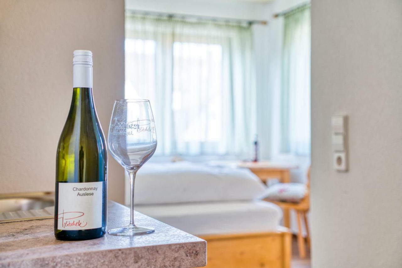 Gaestehaus Weingut Politschek 巴特腓特烈斯哈尔 外观 照片